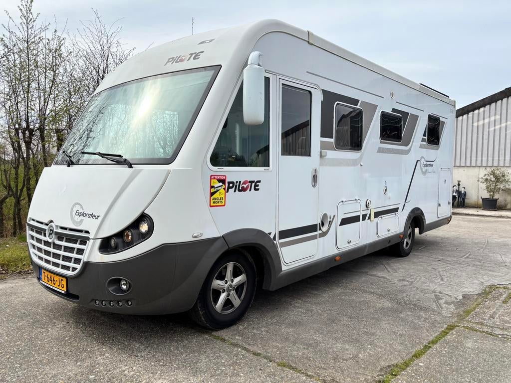 Pilote Explorateur G 742 XLX Diamond | Full options + Automa, Caravans en Kamperen, Campers, Standaard zit, Fiat, 7 tot 8 meter
