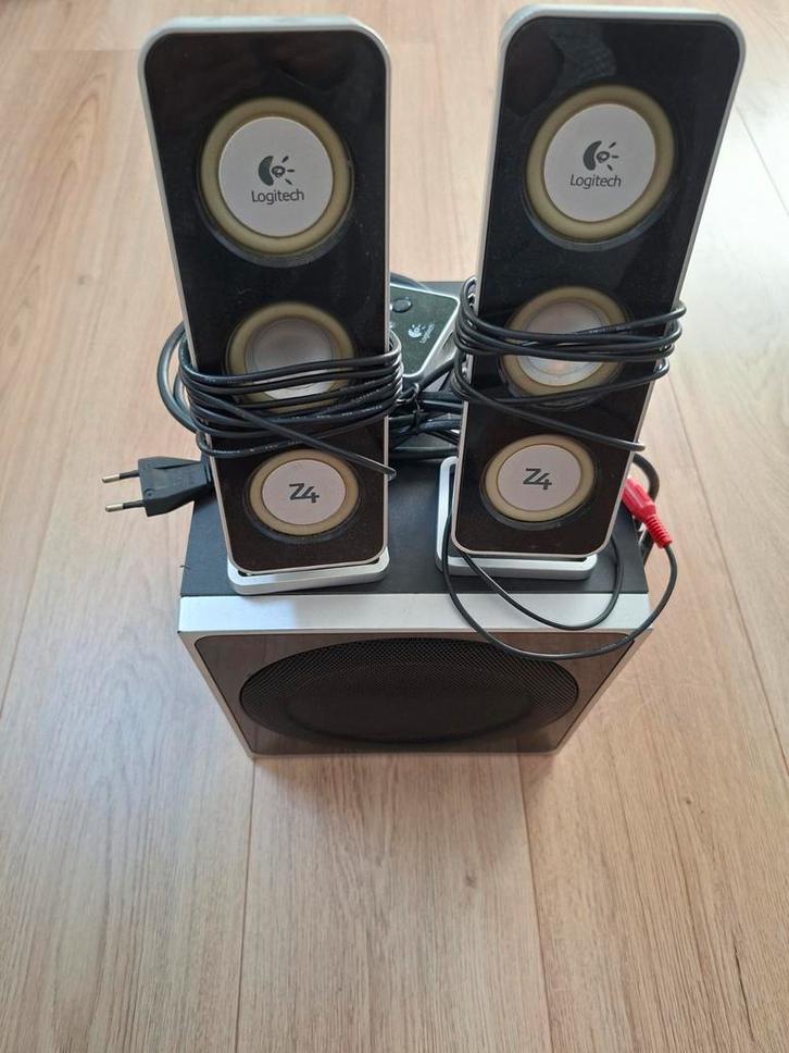 Logitech Z4 2.1 Luidsprekerset voor PC - Goede Staat, Computers en Software, Pc speakers, Gebruikt, Audiokanaal 2.1, Ophalen of Verzenden