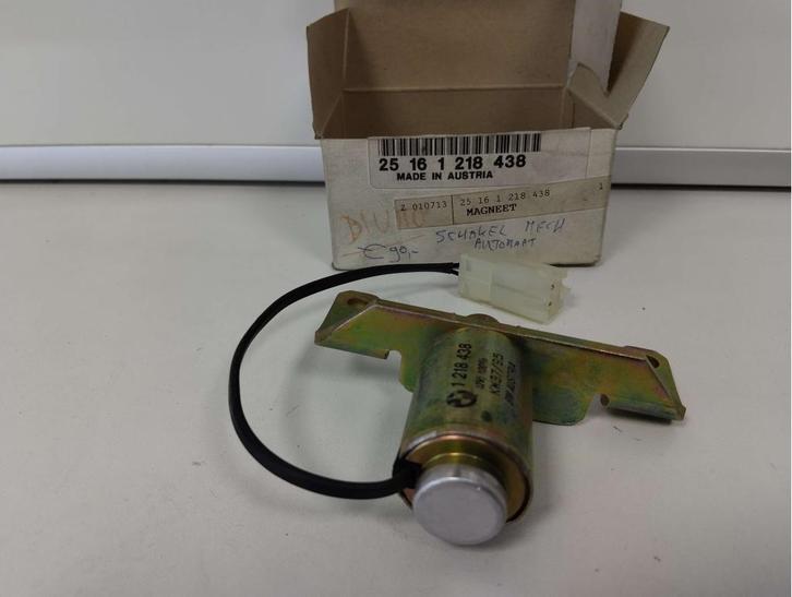 BMW 7 serie E32 5serie E34 startbeveiliging automatische bak, Auto-onderdelen, Motor en Toebehoren, BMW, Nieuw, Ophalen of Verzenden