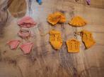 Gehaakte poppenkleertjes, Ophalen of Verzenden, Zo goed als nieuw, Overige typen