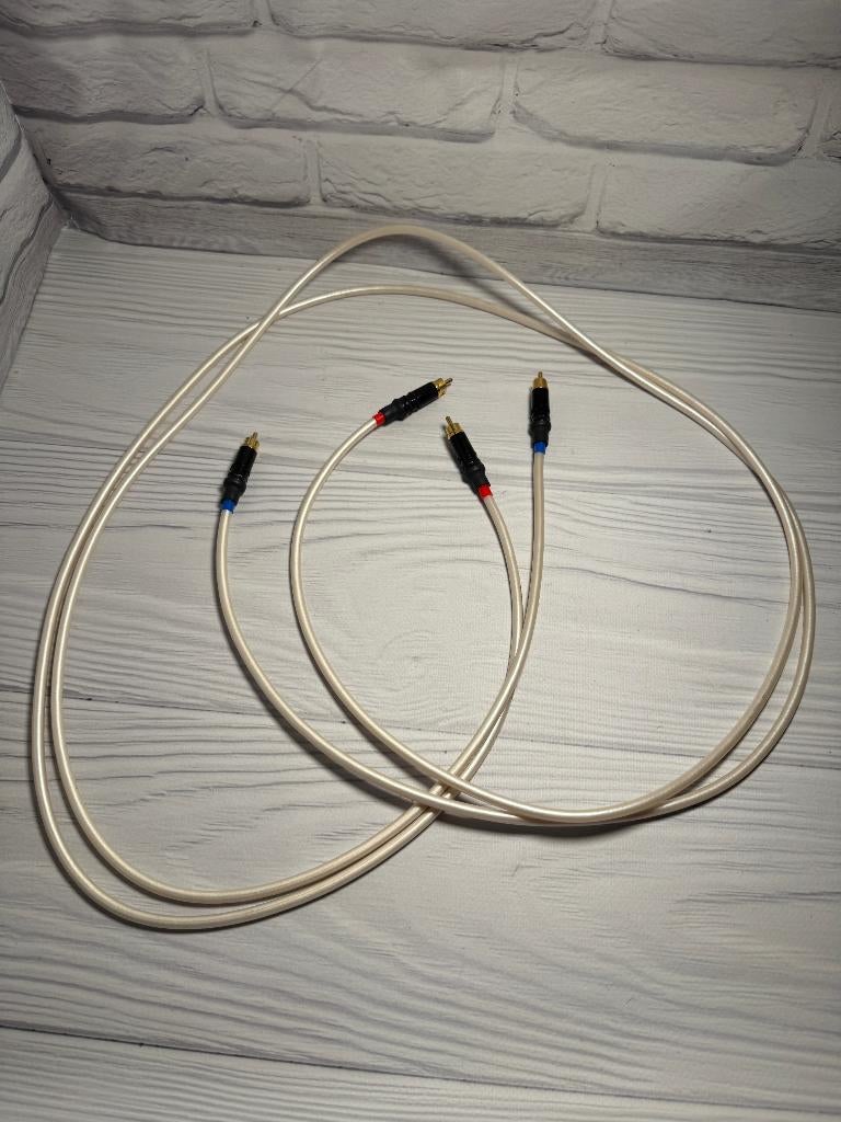 Atlas Element quadstar Interconnect cables rca to XLR, Verzenden, Zo goed als nieuw, Minder dan 2 meter, Interlink-kabel