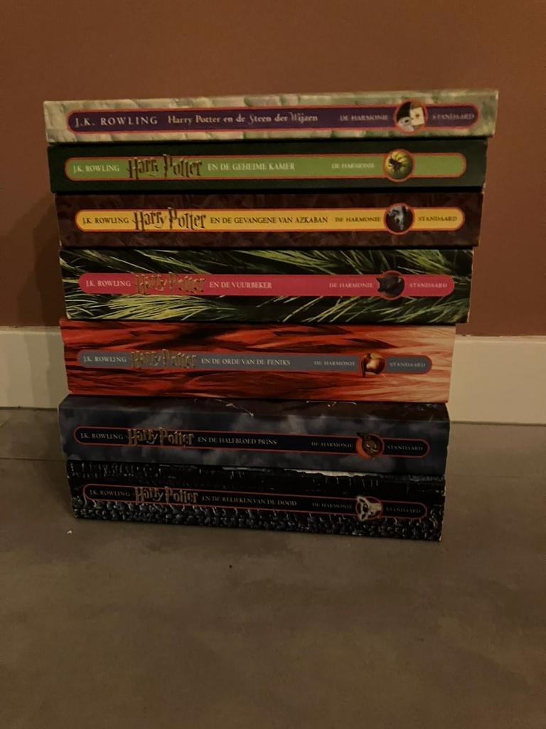 Harry Potter complete serie (7 boeken) - Paperback, Boeken, Ophalen of Verzenden, Gelezen, Nederland
