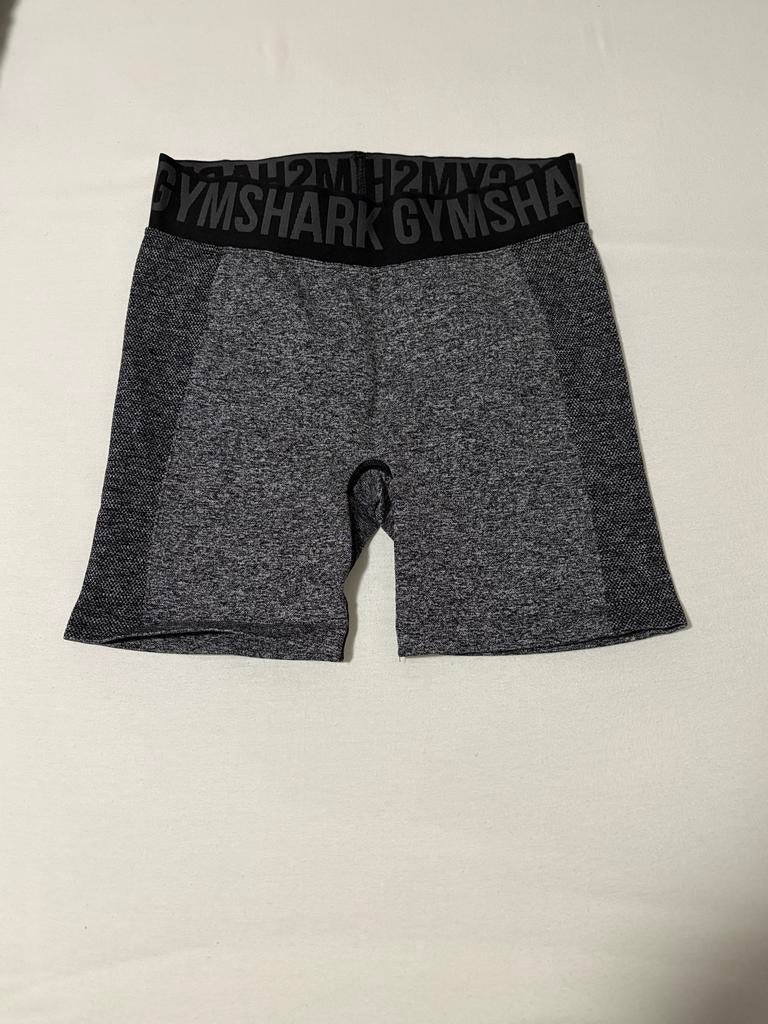 Gymshark sportbroekje, Sport en Fitness, Ophalen of Verzenden, Gebruikt, Overige typen