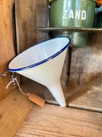 Witte emaille trechter met blauwe rand, Ophalen of Verzenden