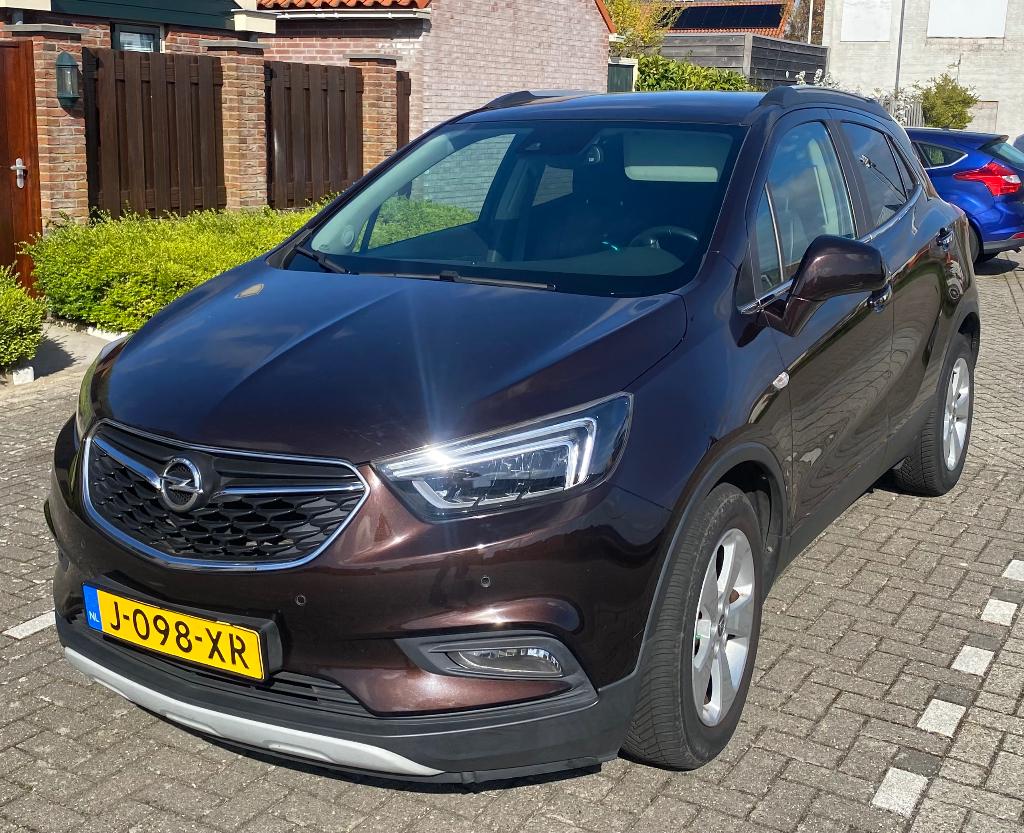 Opel MokkaX 1.4 Turbo 140pk Innovation Aut 2016 Benzine, Navigatiesysteem, Bruin, Leder, 1200 kg