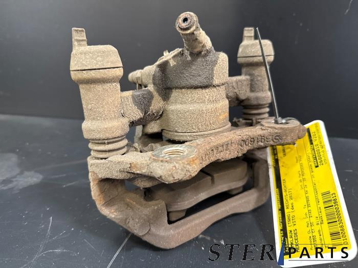 Remklauw (Tang) rechts-achter van een Mercedes Vito, Gebruikt, -, Ophalen of Verzenden, -