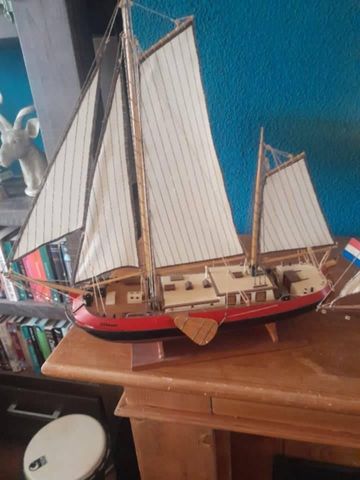 Constructo Silhouet uit Groningen, Ophalen