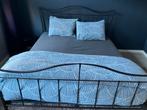 IJzeren zwart tweepersoonsbed 160x200 met matrassen, Huis en Inrichting, Slaapkamer | Bedden, Ophalen, Gebruikt, Zwart, Tweepersoons
