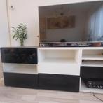 Ikea wit Besta dressoir kastIkea wit Besta dressoir kast, Huis en Inrichting, Kasten | Televisiemeubels, Ophalen, Glas, 150 tot 200 cm