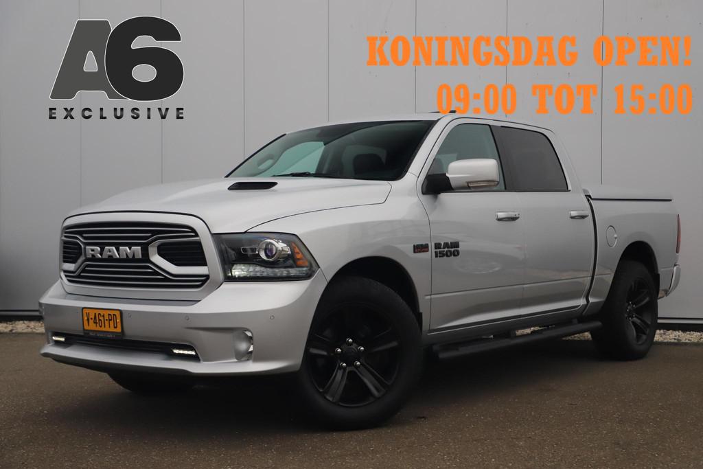 Dodge Ram 1500 5.7 V8 4x4 Quad Cab 6'4 Laramie Silver / Blac, Auto's, Gebruikt, 5654 cc, Met garantie (alle), Bedrijf