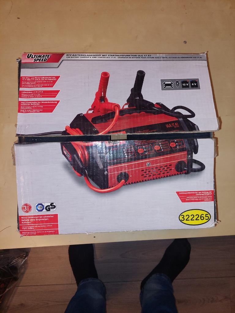 ultimate jumpstarter+ acculader, Ophalen of Verzenden, Zo goed als nieuw