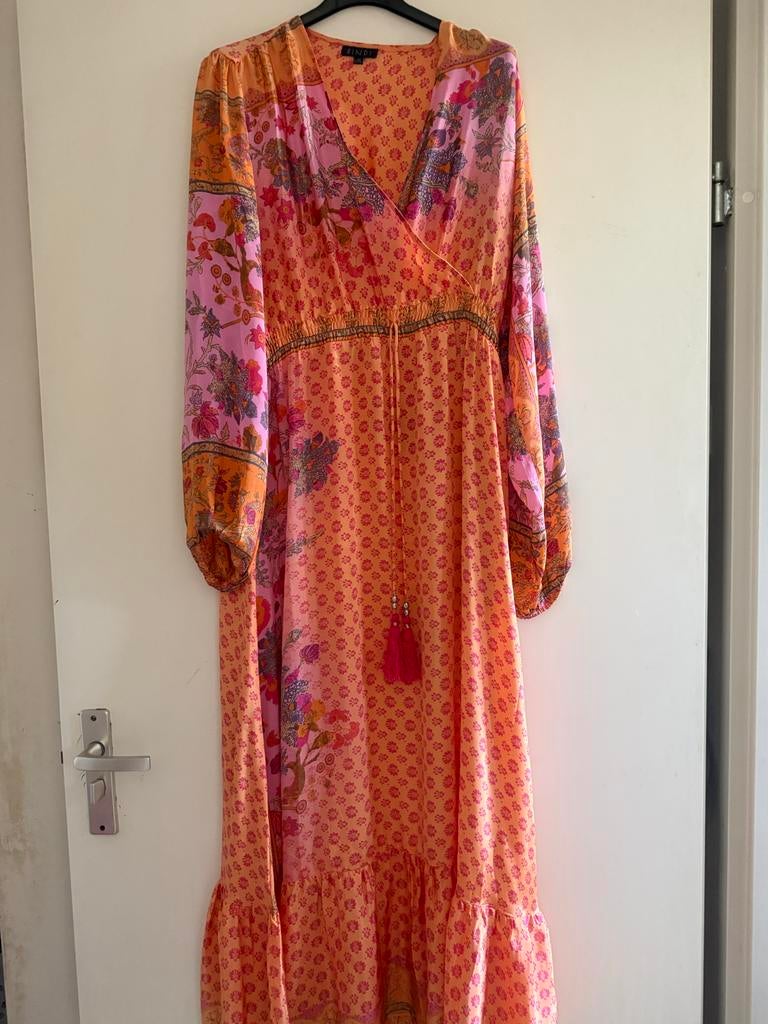 Nieuw Bindi oranje satijnen jurk, Kleding | Dames, Verzenden, Maat 46/48 (XL) of groter, Nieuw, Oranje