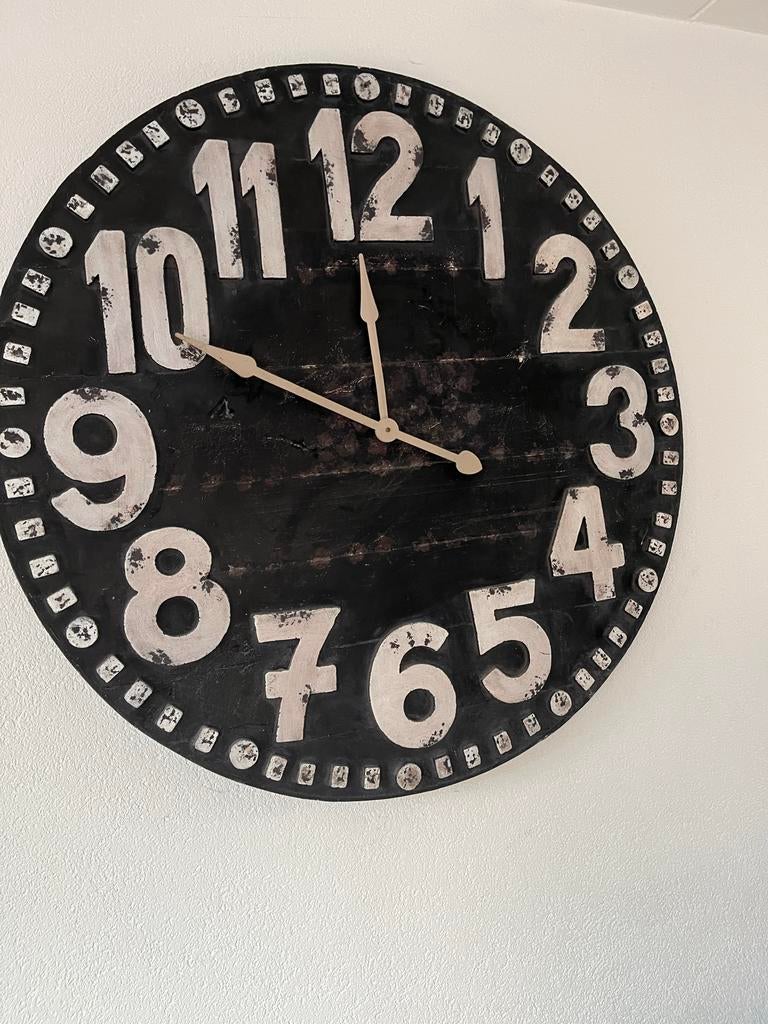 Grote Industriële Metalen Wandklok - 1 Meter Doorsnee, Huis en Inrichting, Woonaccessoires | Klokken, Ophalen of Verzenden, Gebruikt