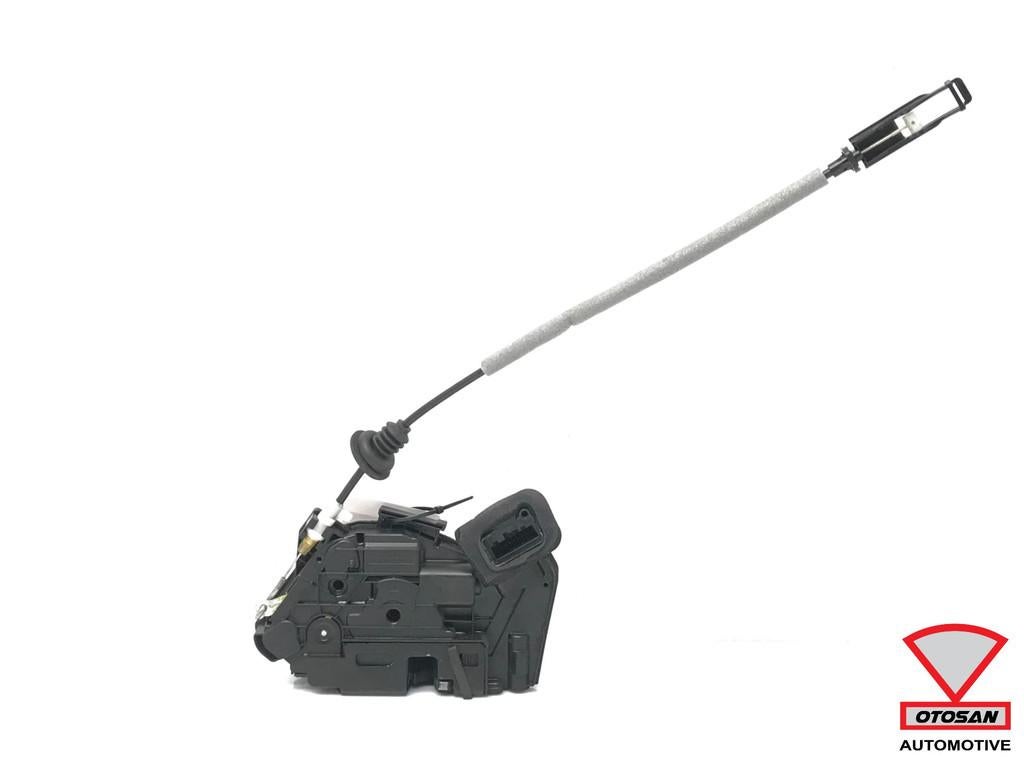 VW Golf 6 Polo 6R Deur Slotmechaniek Rechts Voor 5K1837016E, Auto-onderdelen, Gebruikt, Volkswagen, Volkswagen AG, Berliner Ring 2
38440  Wolfsburg, DE