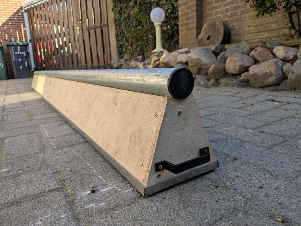 Grind rail met wielen 270cm voor skaten/skateboarden/step, Ophalen, Nieuw