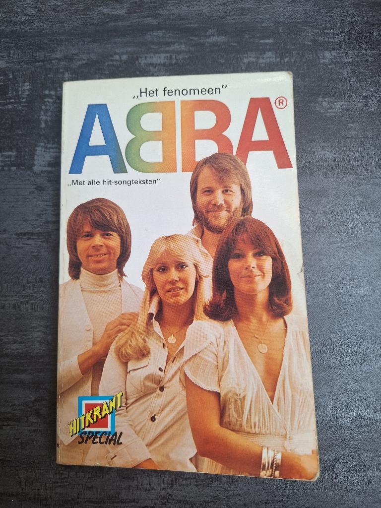 Boek Abba Het fenomeen - Hitkrant special 1977, Boeken, Gelezen, Hitkrant, Artiest, Ophalen of Verzenden
