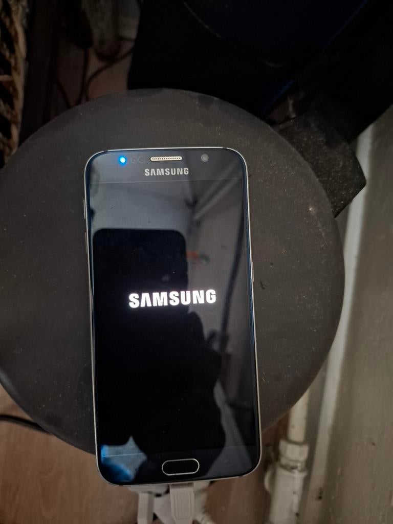 Samsung Galaxy S6 - Gebruikt, inclusief hoesje, Telecommunicatie, Mobiele telefoons | Samsung, Ophalen, Gebruikt, Zwart, Zonder simlock