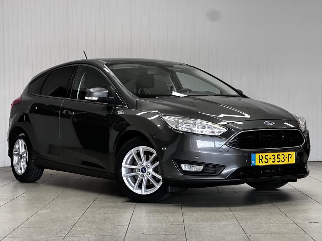 Ford Focus 1.0 Titanium/ Trekhaak/ 16'' LMV/ Camera/ Extra g, Auto's, Ford, Stof, Gebruikt, USB, 999 cc