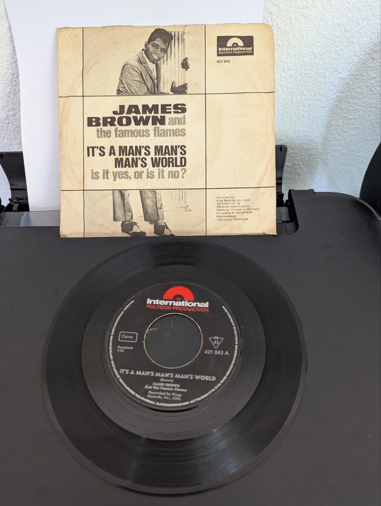 James Brown - Its a man 's world ( vinyl single), Ophalen of Verzenden, Gebruikt, Pop, Single