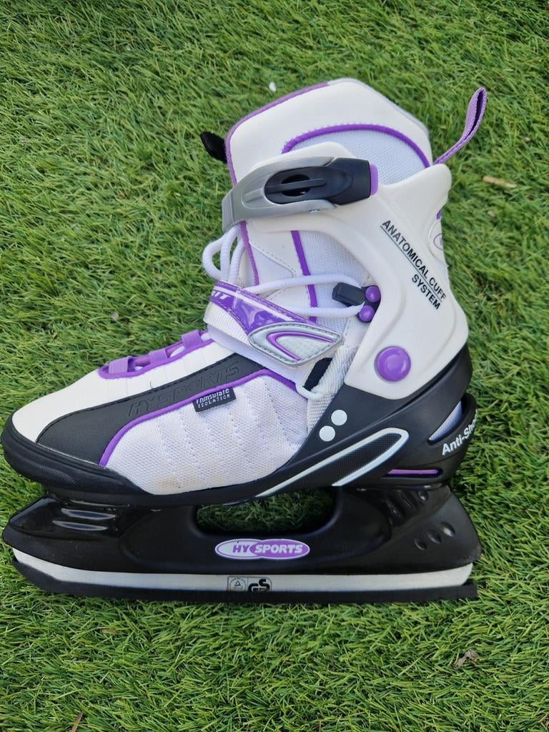 Kunststof recreatie schaatsen maat 38, Sport en Fitness, Schaatsen, Ophalen of Verzenden, Zo goed als nieuw, IJshockeyschaatsen