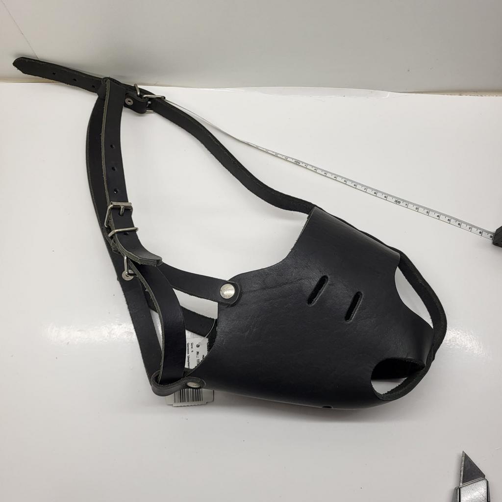 Leren hondenmuilkorf Julius k9 maat 4 – zwart (model 1734G), Dieren en Toebehoren, Honden-accessoires, Ophalen of Verzenden