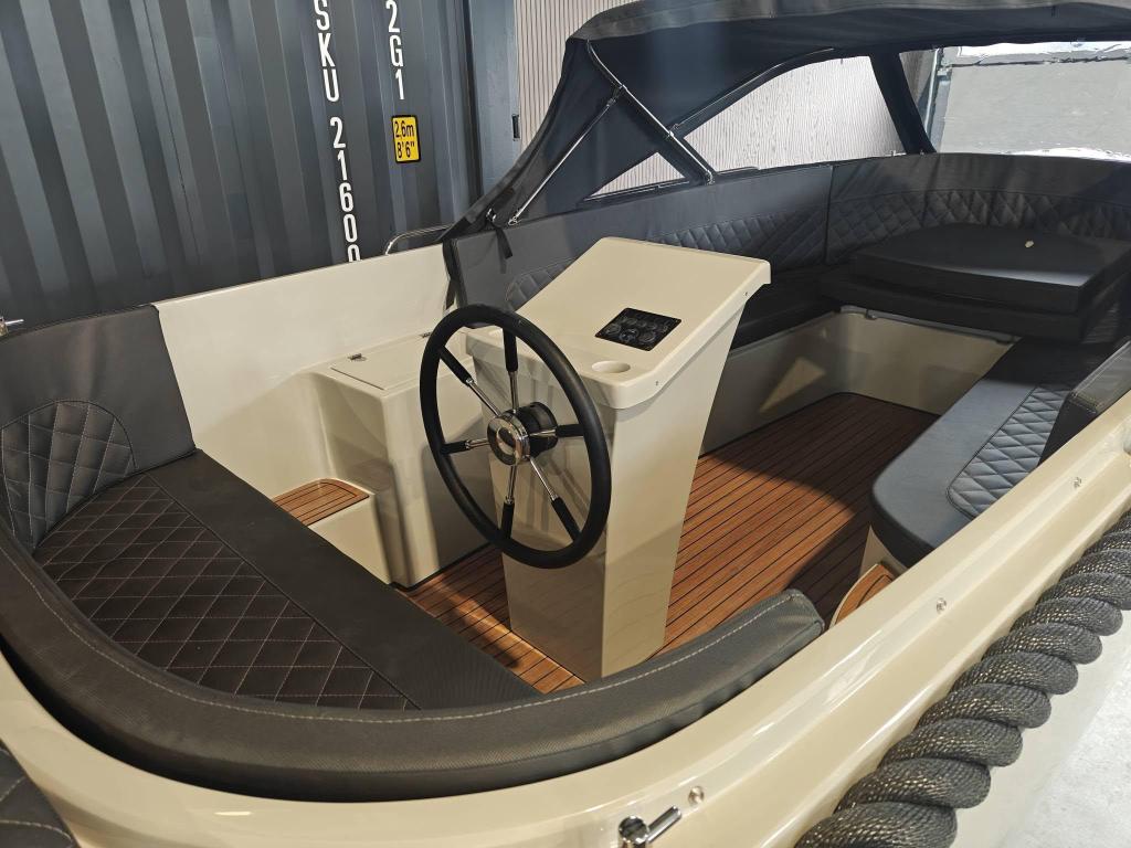 Nieuwe Elegance 635 Tendersloep - 60 pk Suzuki | Vaarklaar, Nieuw