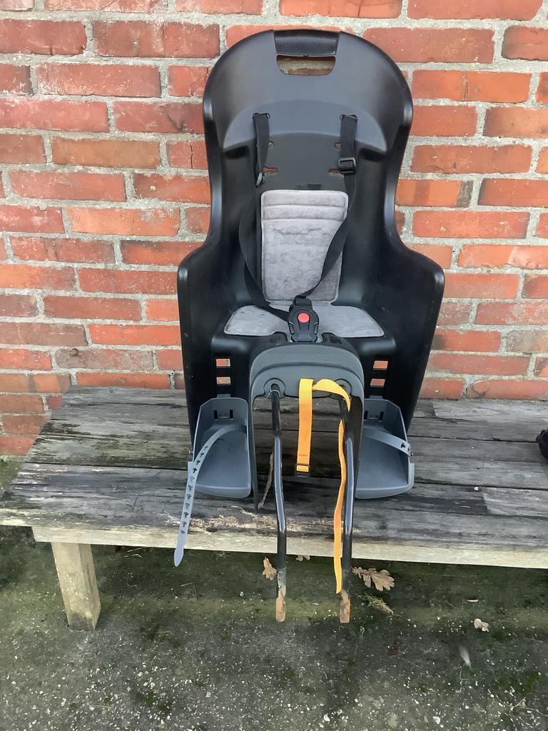 Fietsstoeltje achterzitje, Ophalen, Achterzitje, 9 t/m 18 kg, Gebruikt