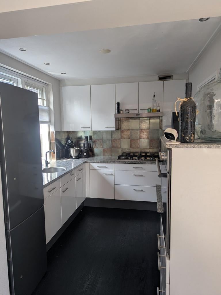 Complete Astroh Topline hoogglans wit keuken uit 2015, Gebruikt, Wit, Hoekkeuken, Graniet of Steen