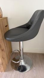 stool, Huis en Inrichting, Krukjes, Ophalen, In hoogte verstelbaar, Zo goed als nieuw, Staal