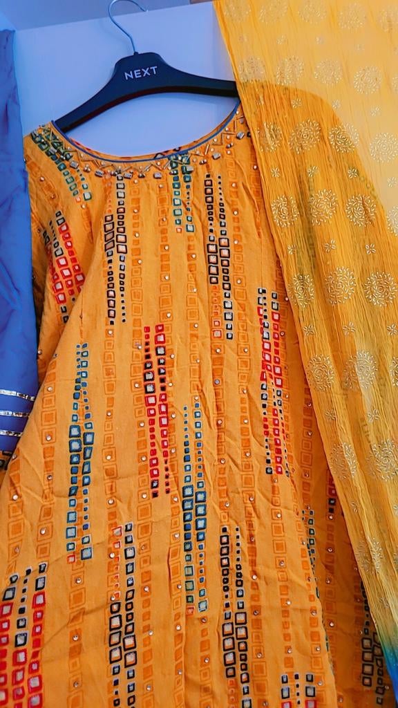 Oranje en blauwe Indiase jurk met broek en sjaal, Ophalen of Verzenden