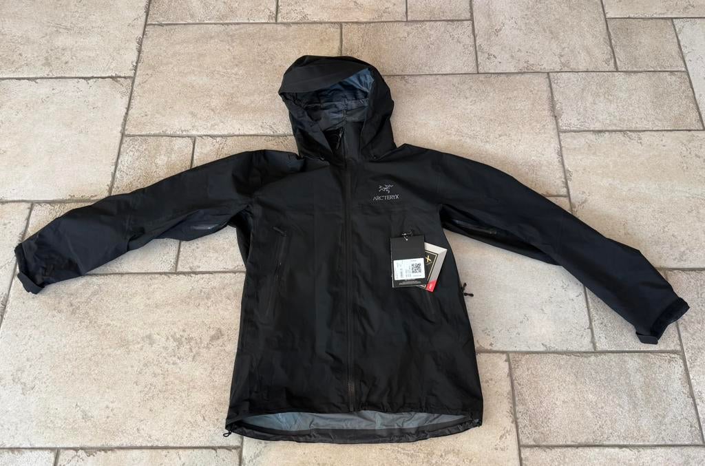 Arc’teryx Beta AR black maat L nieuw, Ophalen of Verzenden, Nieuw, Kleding
