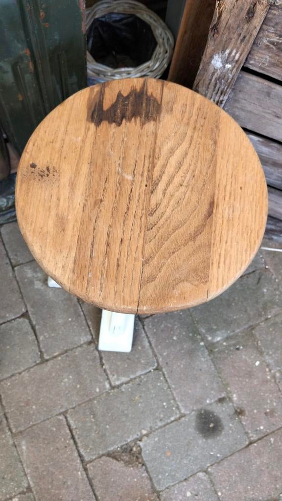 Brocante houten zware bijzettafel plantentafel kruk tafel, Antiek en Kunst, Ophalen