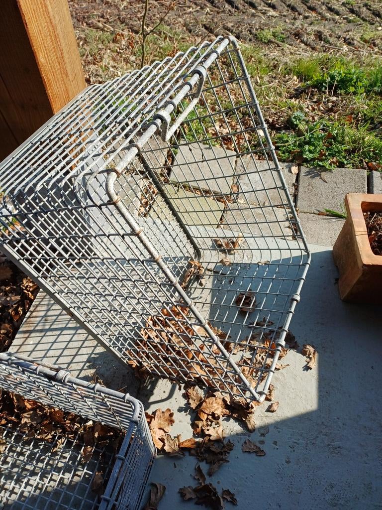 Stoer IJzeren Krat (HaardHout), Minder dan 3 m³, Ophalen