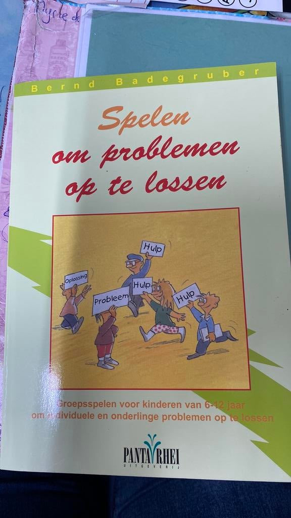 B. Badegruber - Spelen om problemen op te lossen, Sociale wetenschap, Ophalen of Verzenden, Zo goed als nieuw, B. Badegruber