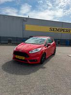 Ford Fiesta ST 1.6  2014 Rood, Voorwielaandrijving, 1596 cc, 1063 kg, 4 cilinders