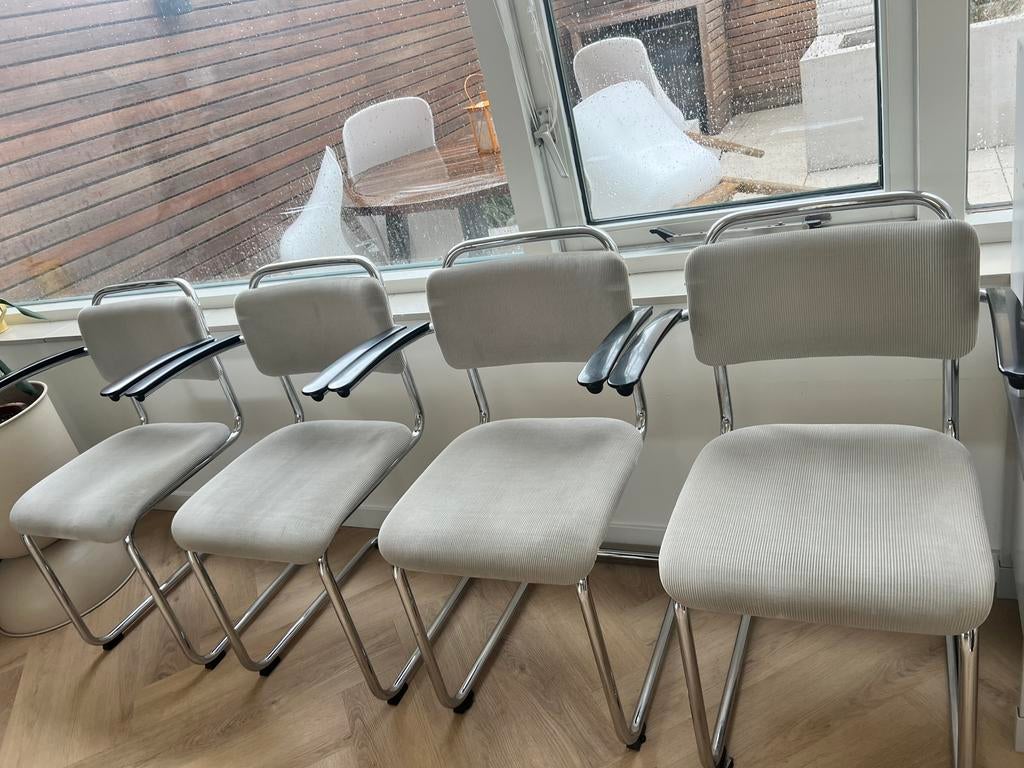 4 Orginele Gispen 201 stoelen, Huis en Inrichting, Ophalen, Gebruikt, Vier, Stof