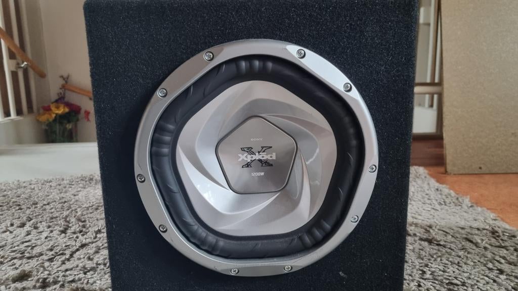 Sony Xplod versterker en subwoofer met autoradio, Ophalen, Gebruikt