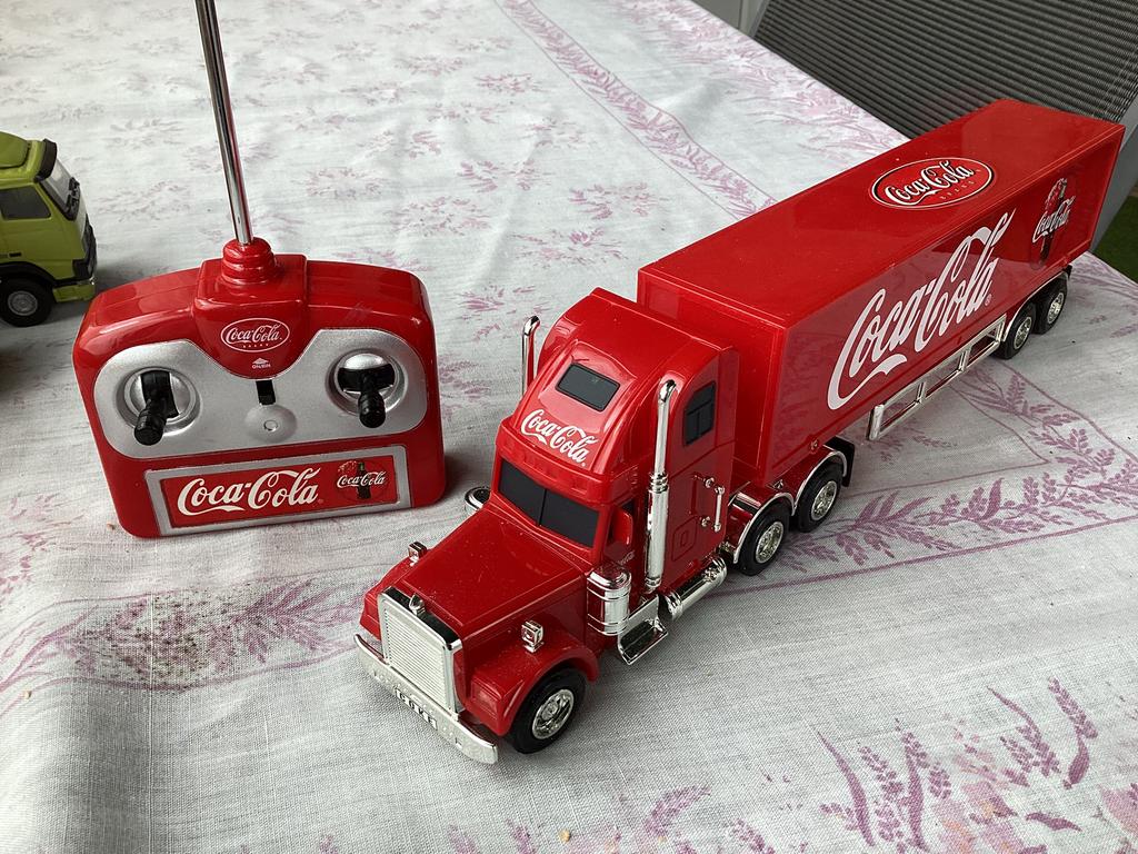 Coca-Cola truck (RC), Ophalen of Verzenden, Zo goed als nieuw, Bus of Vrachtwagen
