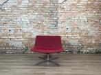 Arper Catifa 60 Lounge Chair rood bij TheReSales, Ophalen, Design, 75 tot 100 cm, Zo goed als nieuw