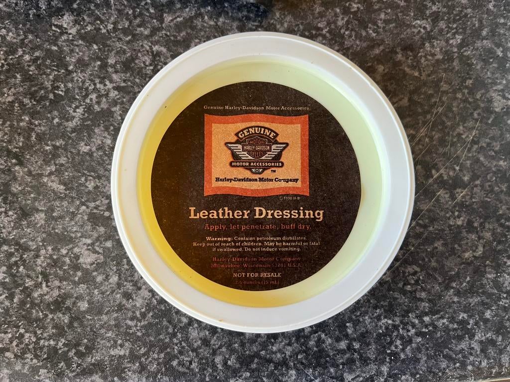 Vintage Harley Davidson pot leather dressing nieuw, Motoren, Kleding | Motorkleding, Ophalen of Verzenden, Nieuw zonder kaartje