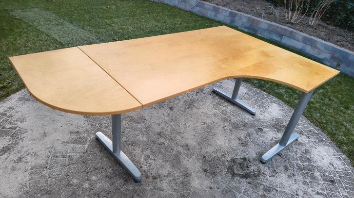 Bureau beuken kleur, Ikea galant, Huis en Inrichting, Bureaus, Gebruikt, Bureau, In hoogte verstelbaar, Ophalen