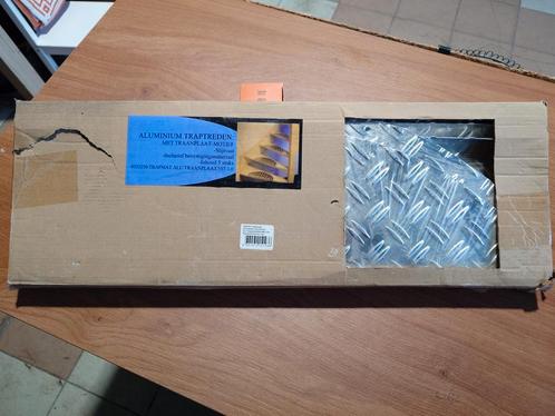 Aluminium traptreden, Doe-het-zelf en Verbouw, Ladders en Trappen, Nieuw, Ophalen
