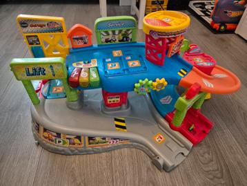 VTech Toet Toet Auto Garage - Zo Goed Als Nieuw! beschikbaar voor biedingen