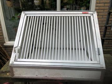 Autobench beschikbaar voor biedingen