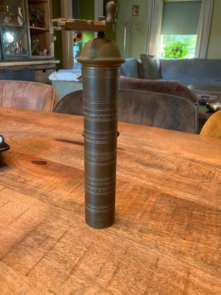 Antieke Turkse Koffiemolen, Antiek en Kunst, Antiek | Overige Antiek, Ophalen of Verzenden