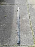 E30 skirt LINKS / 1947 063 / 1947063, Gebruikt, Links, BMW, Ophalen