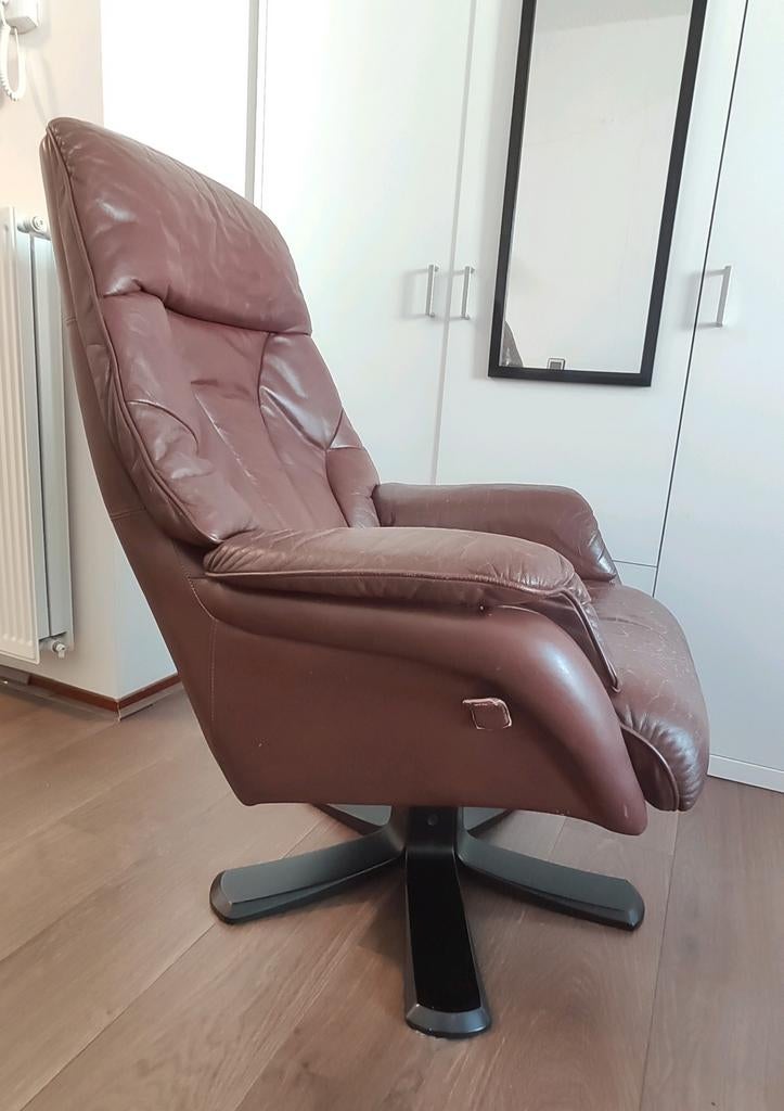 Bruine leren relaxstoel - Delft, Huis en Inrichting, Fauteuils, Gebruikt, Leer, 50 tot 75 cm, 75 tot 100 cm, Ophalen