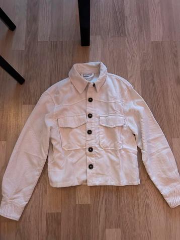 Stradivarius jasje maat S wit beschikbaar voor biedingen