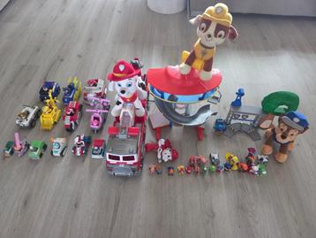 Paw patrol - Set van verschillende items beschikbaar voor biedingen