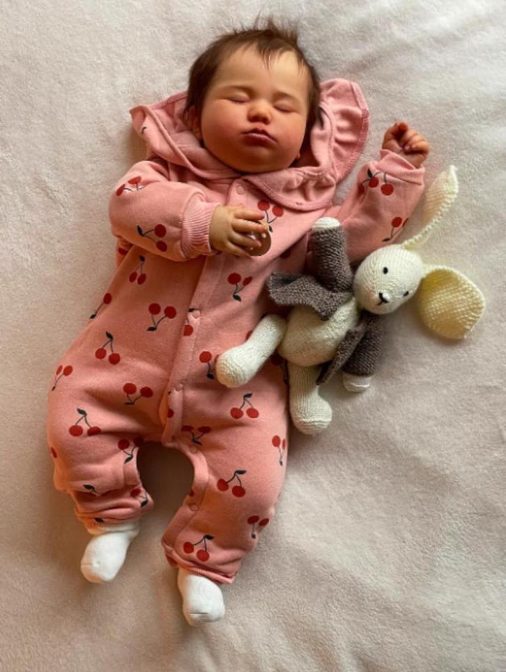 Reborn Juni, Verzamelen, Poppen, Zo goed als nieuw, Pop, Levensecht of Reborn, Verzenden